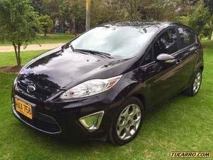 Ford Fiesta HATCHBACK TITANIUM MT 1600CC