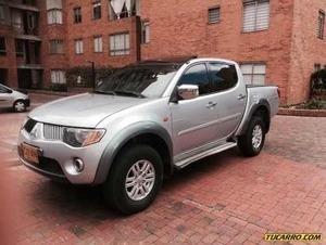 Mitsubishi L200 Sportero SUPERLUJO AT 2500CC ABS AB CT TC