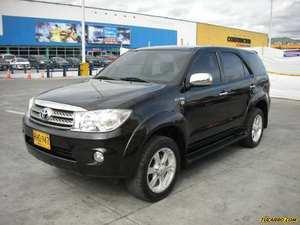 Toyota Fortuner 2.7L MT 2700CC 4X2