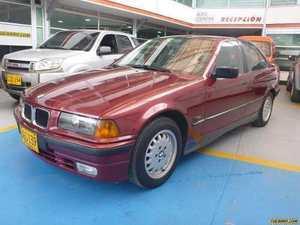 BMW Serie 3 318 is