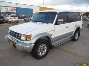 Mitsubishi Montero V43 WAGON MT 3000CC 5P AA