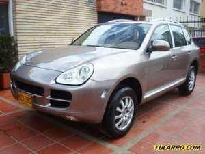 Porsche Cayenne V6 AT 3200CC