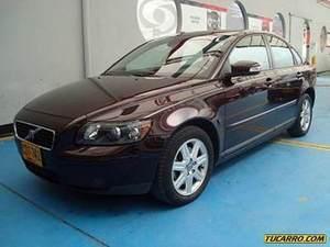 Volvo S40