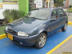 Ford Fiesta LX MT 1200CC 5P