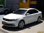 Volkswagen Jetta GP HIGHLINE AT 2.500CC