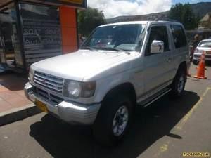 Mitsubishi Montero V13 MT 3000CC 3P