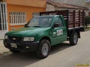 Chevrolet LUV DC MT 2200CC 4X2 STD