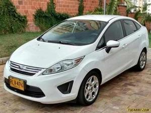 Ford Fiesta SE MT 1600CC AA