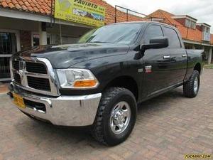 Dodge Ram 2500 CREW CAB [SLT] AT 5700CC 4X4