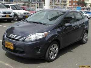 Ford Fiesta SE MT 1600CC AA