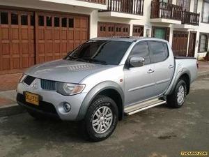 Mitsubishi L200 Sportero SUPERLUJO AT 3200CC ABS AB CT TC