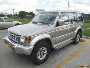 Mitsubishi Montero V43 WAGON MT 3000CC 5P AA CT JAP