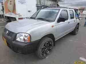 Nissan Frontier NP300 MT 2400CC 4X2