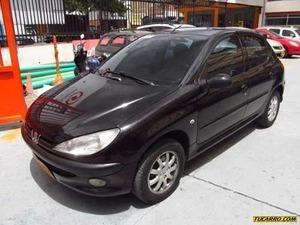 Peugeot 206 XRA MT 1400CC 5P