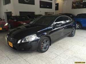 Volvo S60 T5 MOMENTUM AT 2000CC T