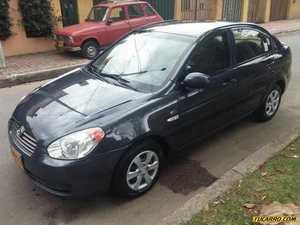 Hyundai Accent VISION GLS MT 1.6 4P 16V