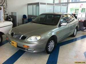 Daewoo Leganza CDX MT 2000CC