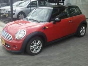 Mini Cooper R56 1.6 COUPE MT 1600CC 3P