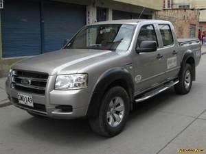 Ford Ranger XLT MT 2600CC AA