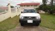 Nissan Frontier NP300 MT 2400CC 4X2