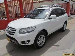 Hyundai Santa Fe GL MT 2400CC 7PSJ 4X2