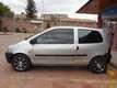 Renault Twingo AUTHENTIQUE MT 1200CC 16V AA