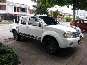 Nissan Frontier NP300 MT 2400CC 4X2