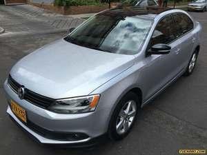 Volkswagen Jetta TRENDLINE MT 2000CC CT FE