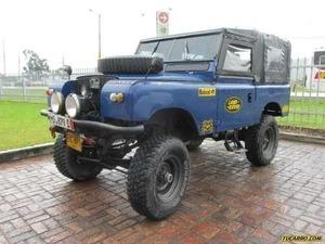 Land Rover Santana