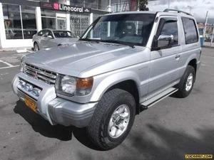 Mitsubishi Montero V13 MT 3000CC 3P