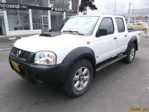 Nissan Frontier NP300 MT 2500CC 4X4 DIESEL