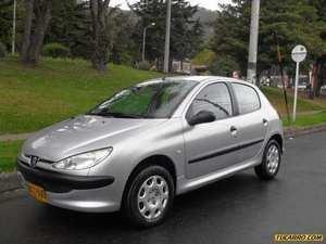 Peugeot 206 XRA MT 1400CC 5P