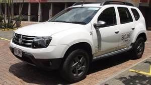 Renault Duster DYNAMIQUE MT 2000CC 4X4