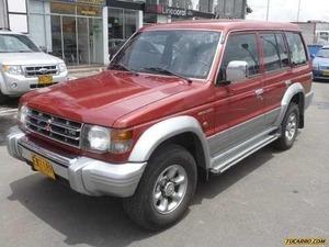 Mitsubishi Montero V43 WAGON MT 3000CC 5P AA