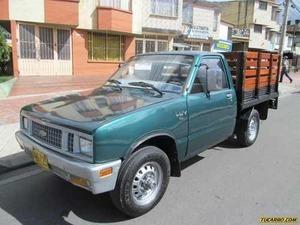 Chevrolet LUV KB 41 MT 1600CC EST