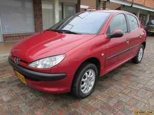 Peugeot 206 XR MT 1400CC 5P