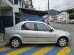 Renault Logan EXPRESSION MT 1600CC