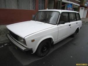 Lada 2104