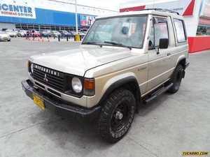 Mitsubishi Montero L042 CABINADO MT 2600CC 3P IMP