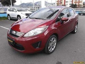 Ford Fiesta TITANIUM SES MT 1600CC AA