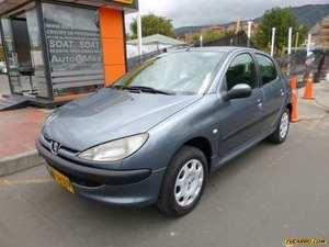 Peugeot 206 XR MT 1400CC 5P