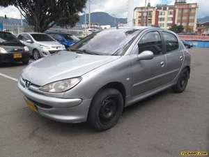 Peugeot 206 XR MT 1400CC 5P