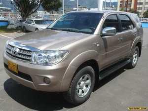 Toyota Fortuner URBANA AT 2700CC AA AB ABS