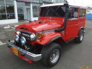 Toyota FJ LAND CRUISER