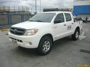 Toyota Hilux IMV MT 2500CC TD 4X4 AA 2AB ABS