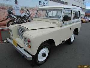 Land Rover Santana