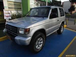 Mitsubishi Montero 2.4 MT 2400CC 3P