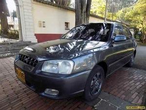 Hyundai Accent GLS MT 1500CC 4P