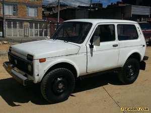 Lada Niva 2121 MT 1600CC 4X4