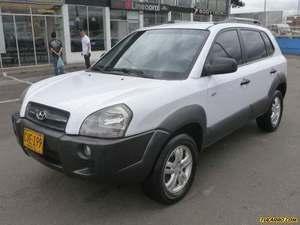 Hyundai Tucson GL MT 2000CC 4X4